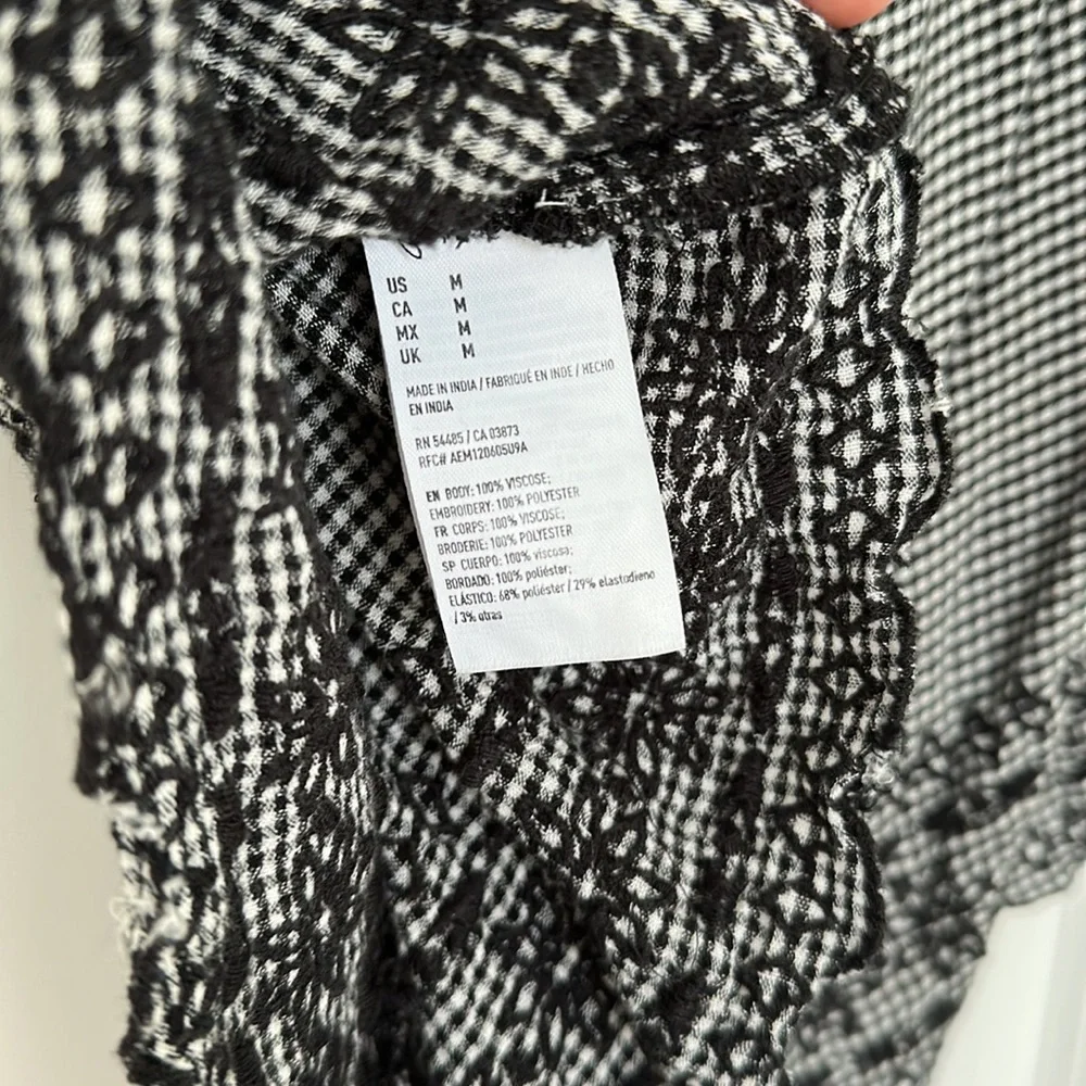 American Eagle Size M Romper - Picture 4 of 4